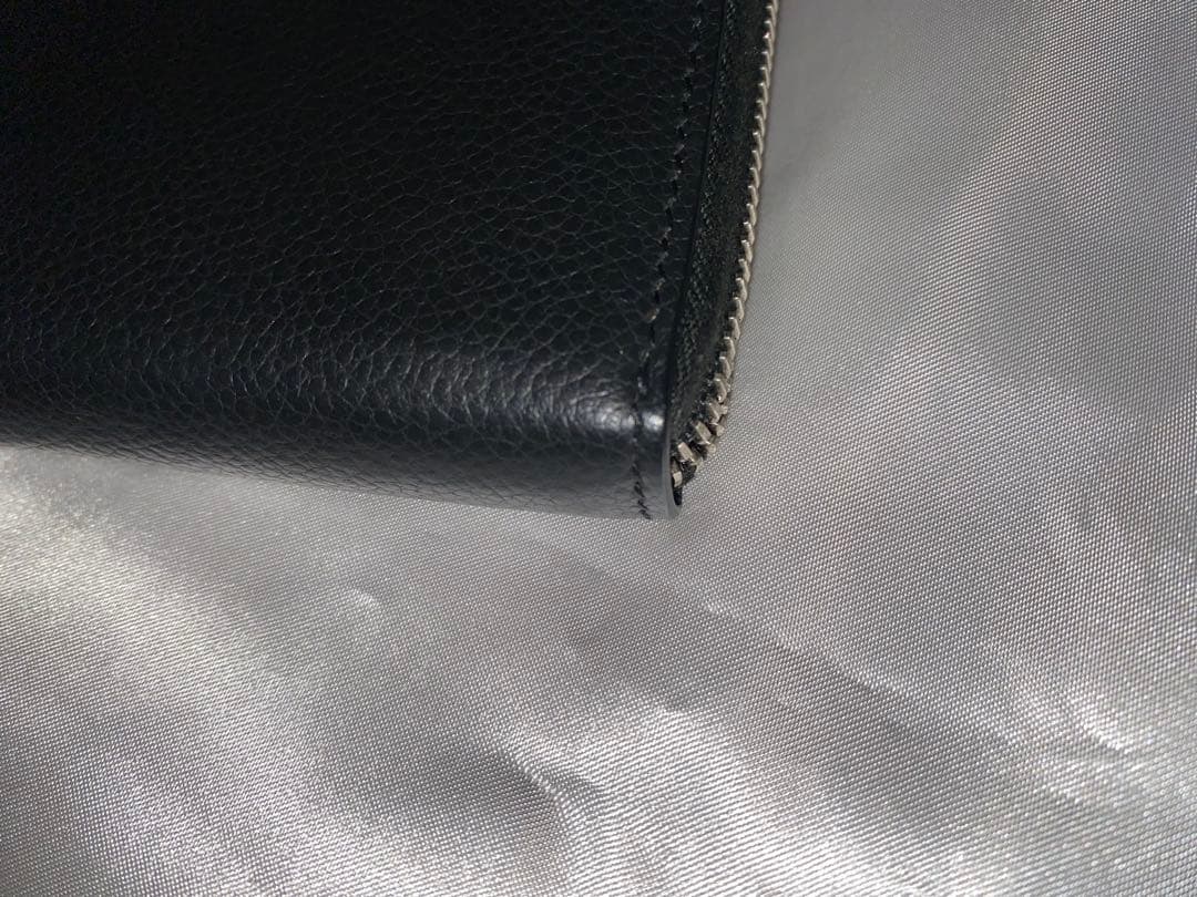 サンローラン長財布