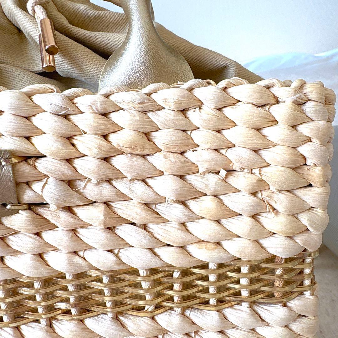 【お値下げ中】匿名配送　アンテプリマ　チェストワイヤートート　シャンパンゴールド