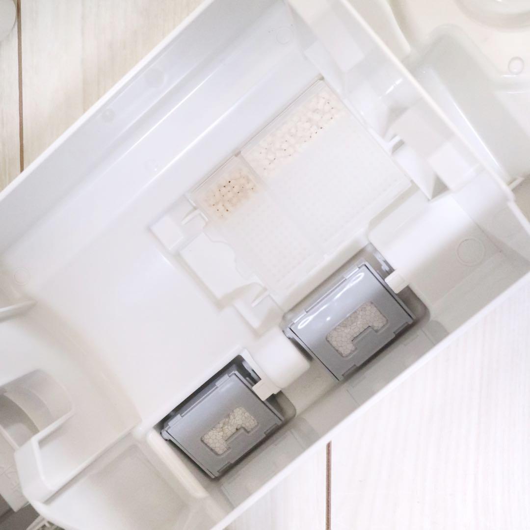 パナソニック ジアイーノ 空気清浄機 脱臭機 ホワイト F-MV1100-W