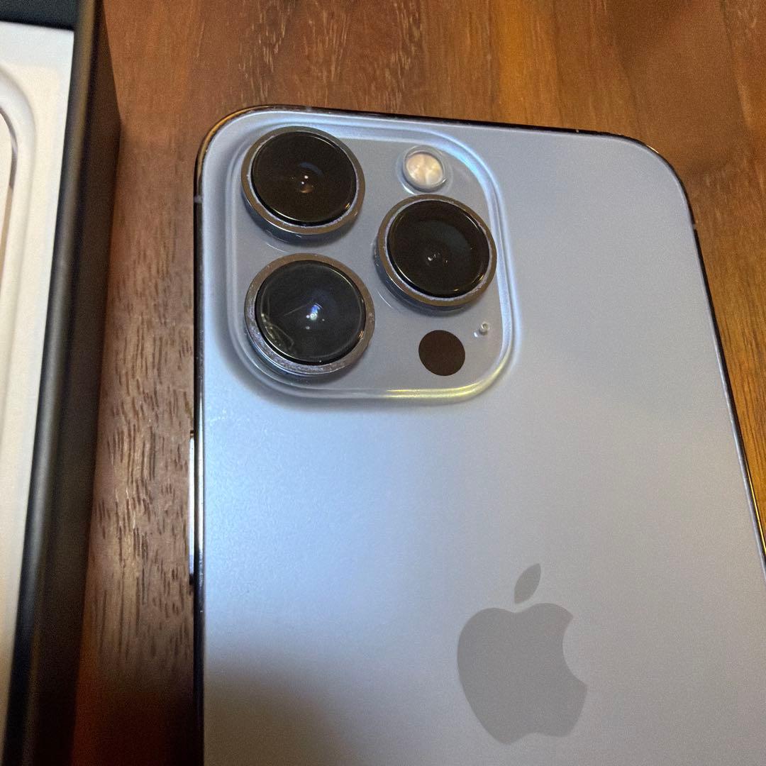 iPhone13pro 本体　256G