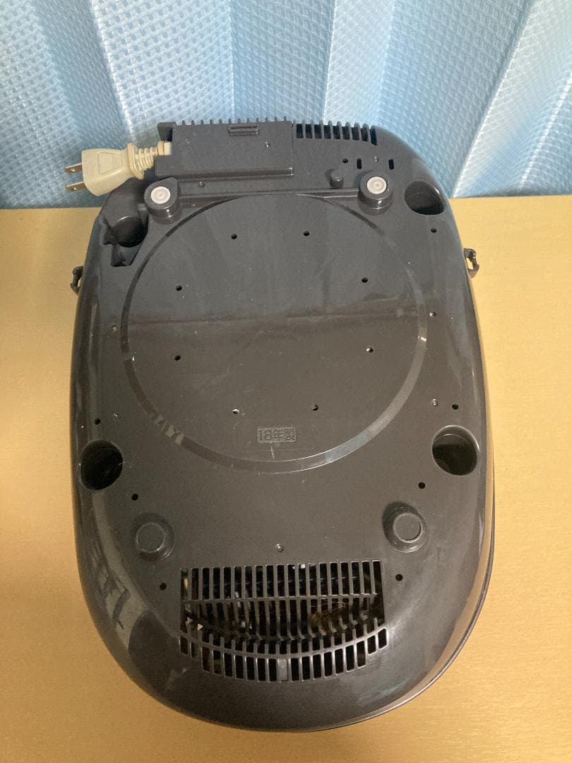 ZOJIRUSHI 炊飯器 NP-VN10 2018　年製　5.5合炊き