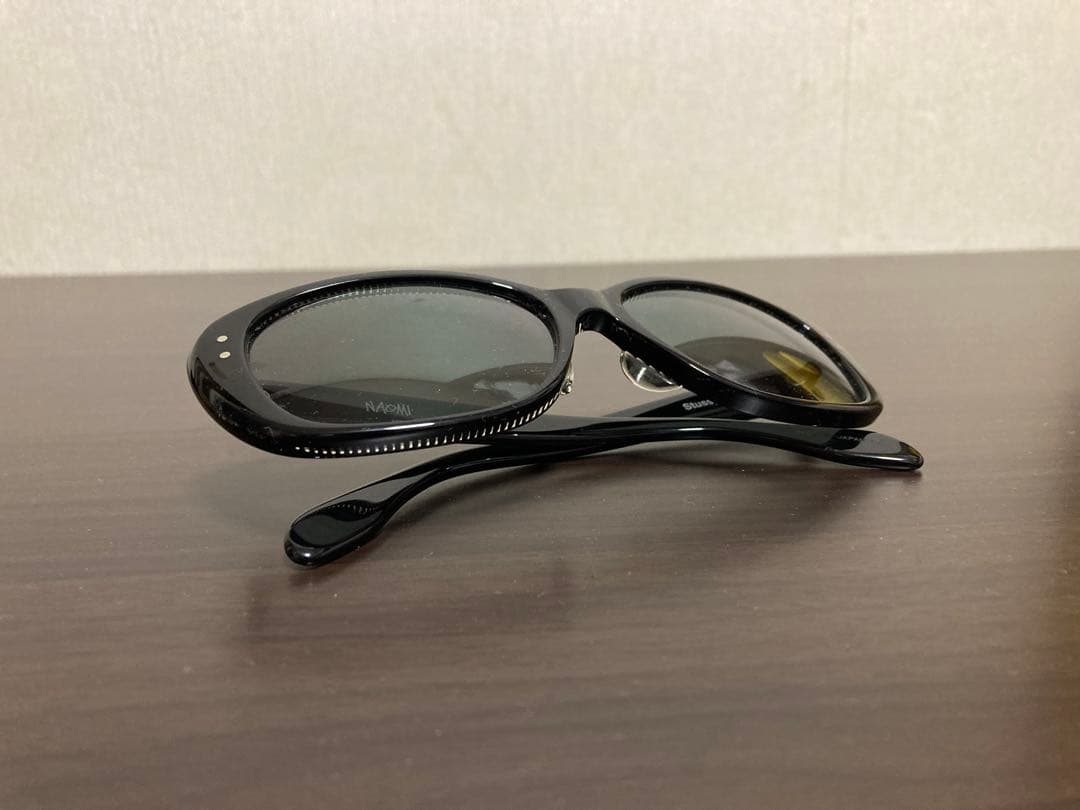 【美品】STUSSY NAOMI サングラス 黒 ステューシー◻️箱,ケース付