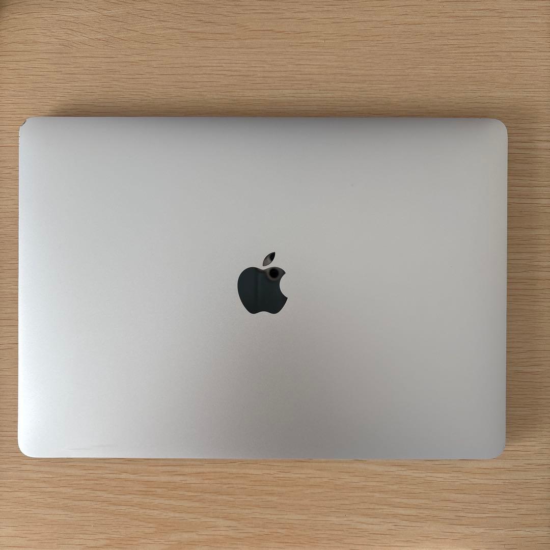 Apple MacBook Air シルバー