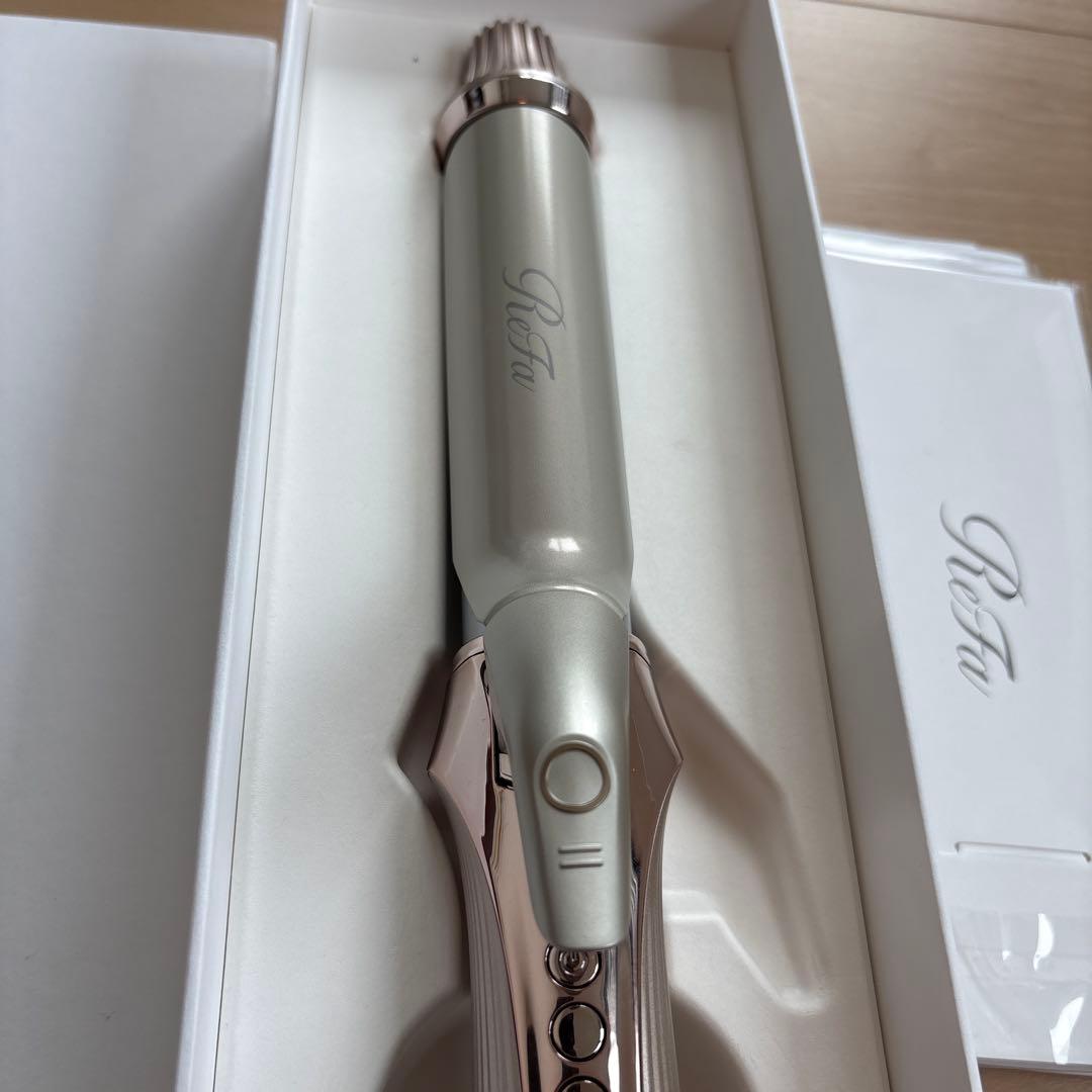リファ　カールアイロンプロ38m シャンパングレージュ　ほぼ新品