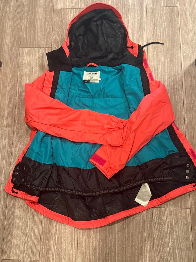 VOLCOM ボルコム　スノボウェア　スノーボード　セット売り