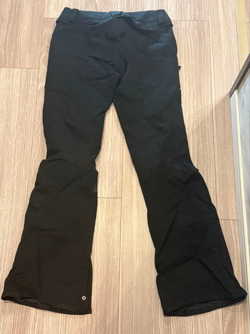 VOLCOM ボルコム　スノボウェア　スノーボード　セット売り