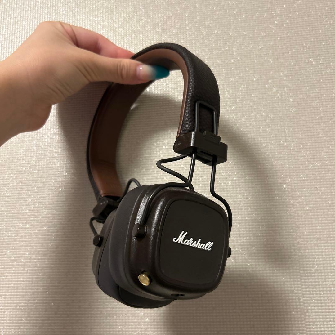 【正規品ほぼ未使用】Marshall Major V マーシャル　　　ブラウン
