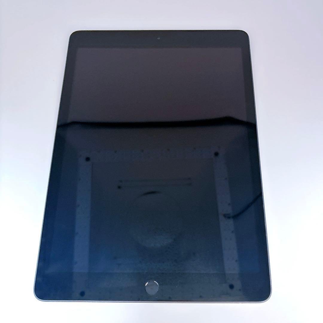 【美品】 iPad 8世代 32GB スペースグレイ