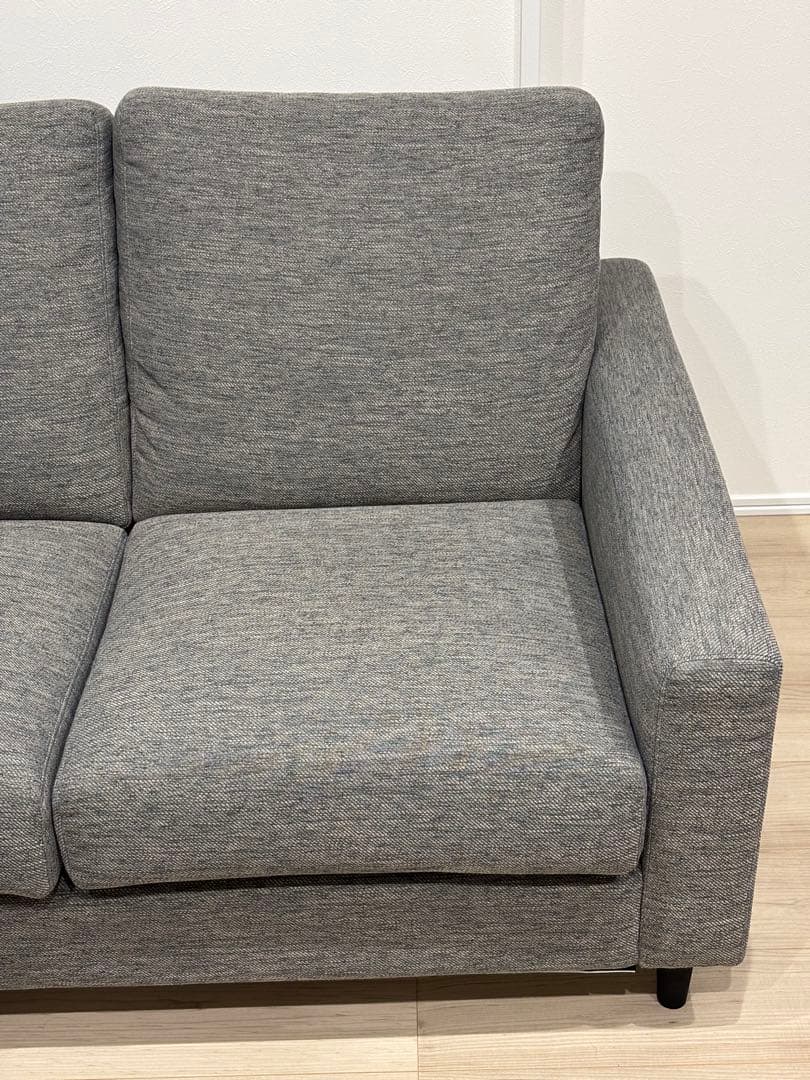 てぃ【ニトリ】布Nシールド、カウチソファ、グレー