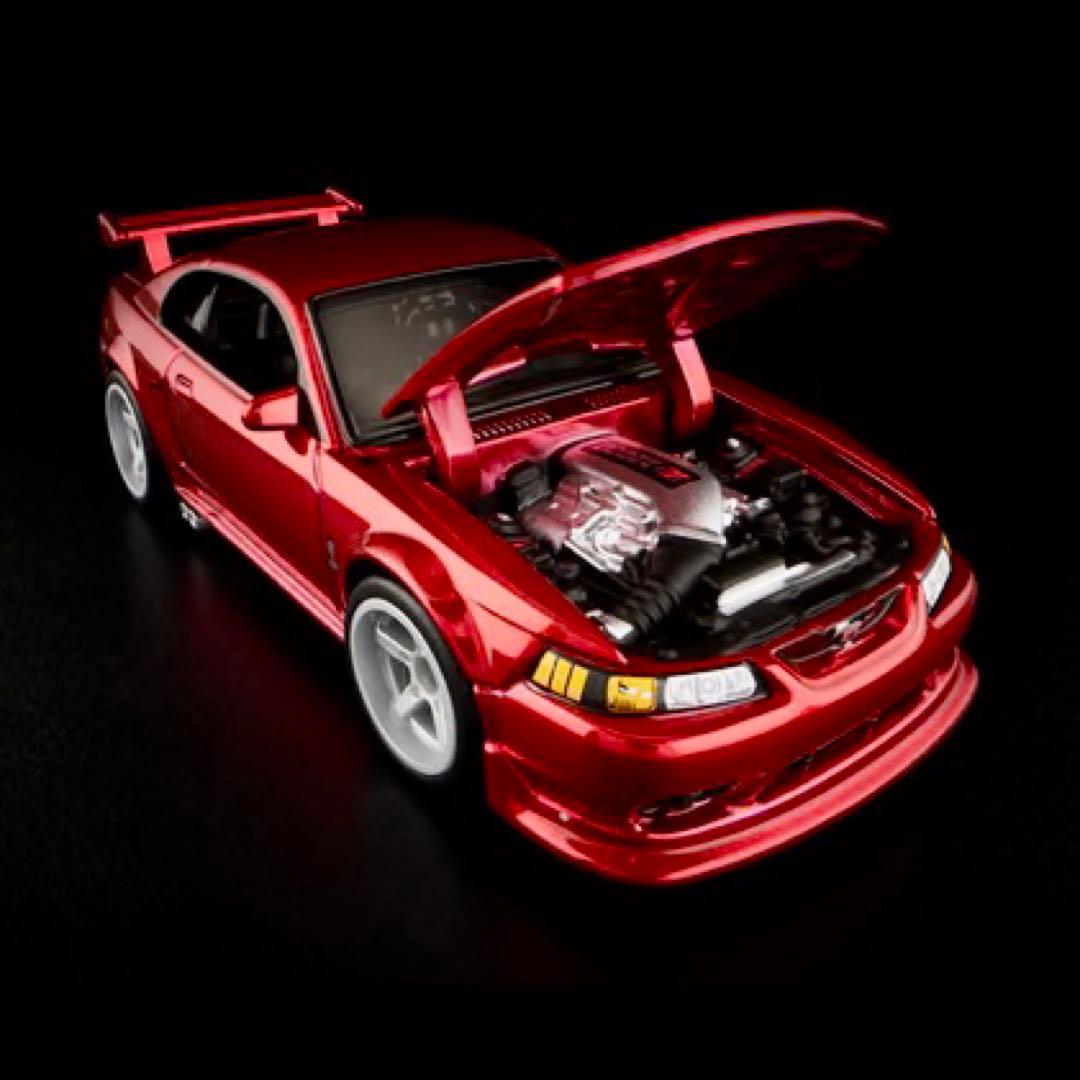 ミニカー RLC 2000 Ford Mustang SVT Cobra R
