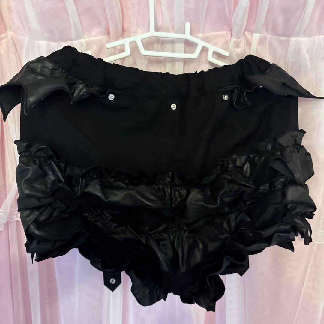 ディムモアール Dvil's wings ショートパンツ