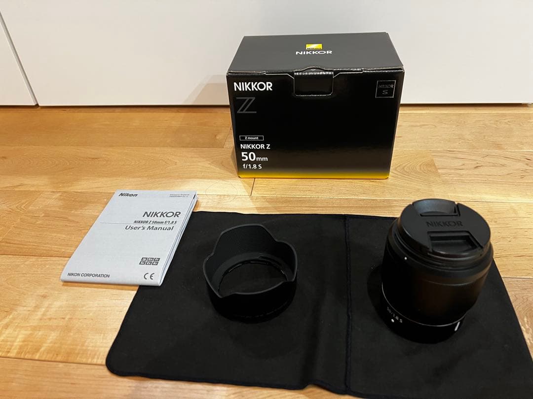 Neko Gazer NIKKOR Z 50mm f/1.8 S レンズ