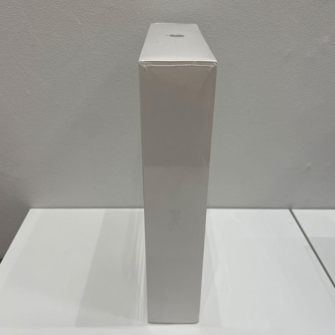 未開封 iPad 9世代　Wi-Fi 64GB