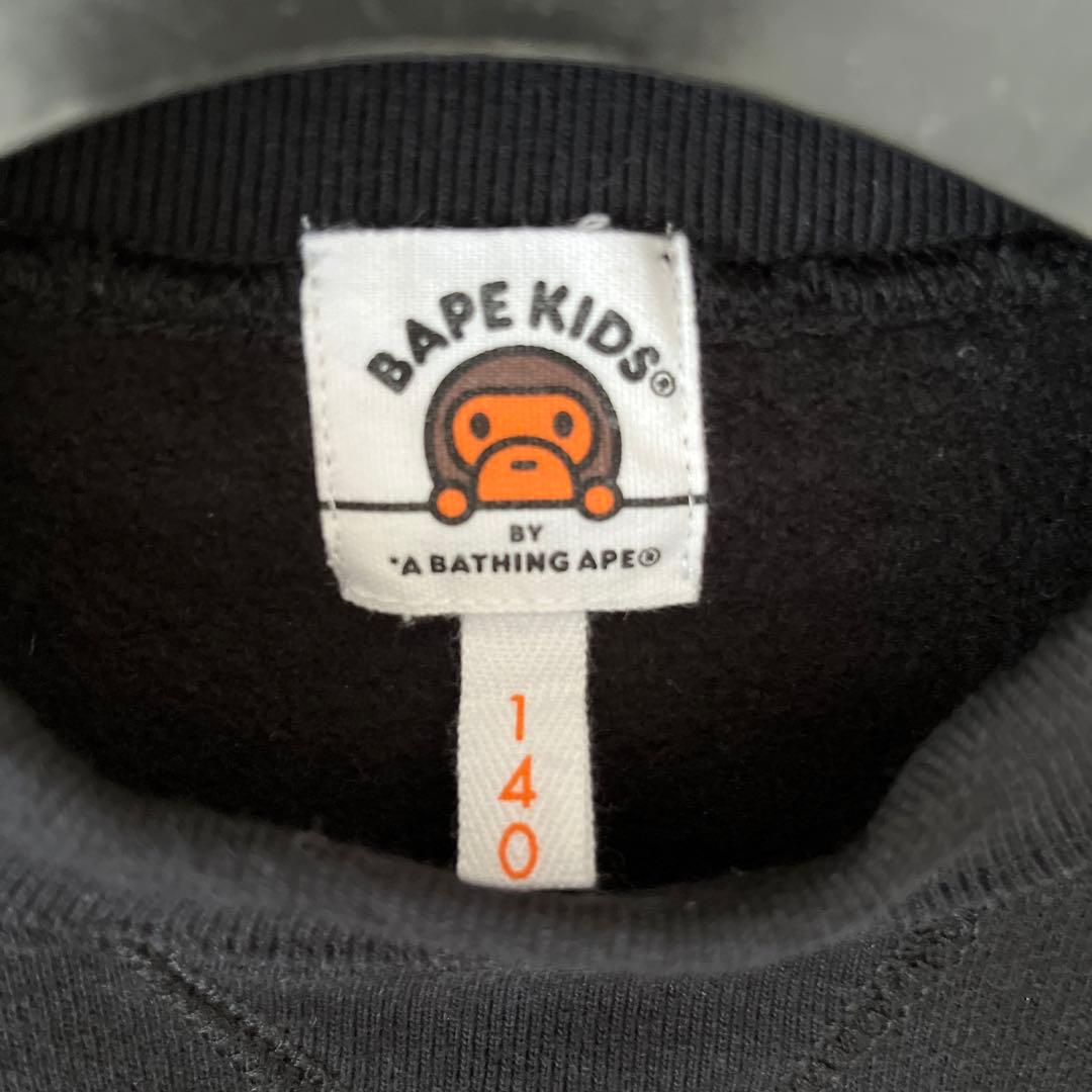 未使用　A BATHING APE エイプ　キッズ　裏起毛　トレーナー　140