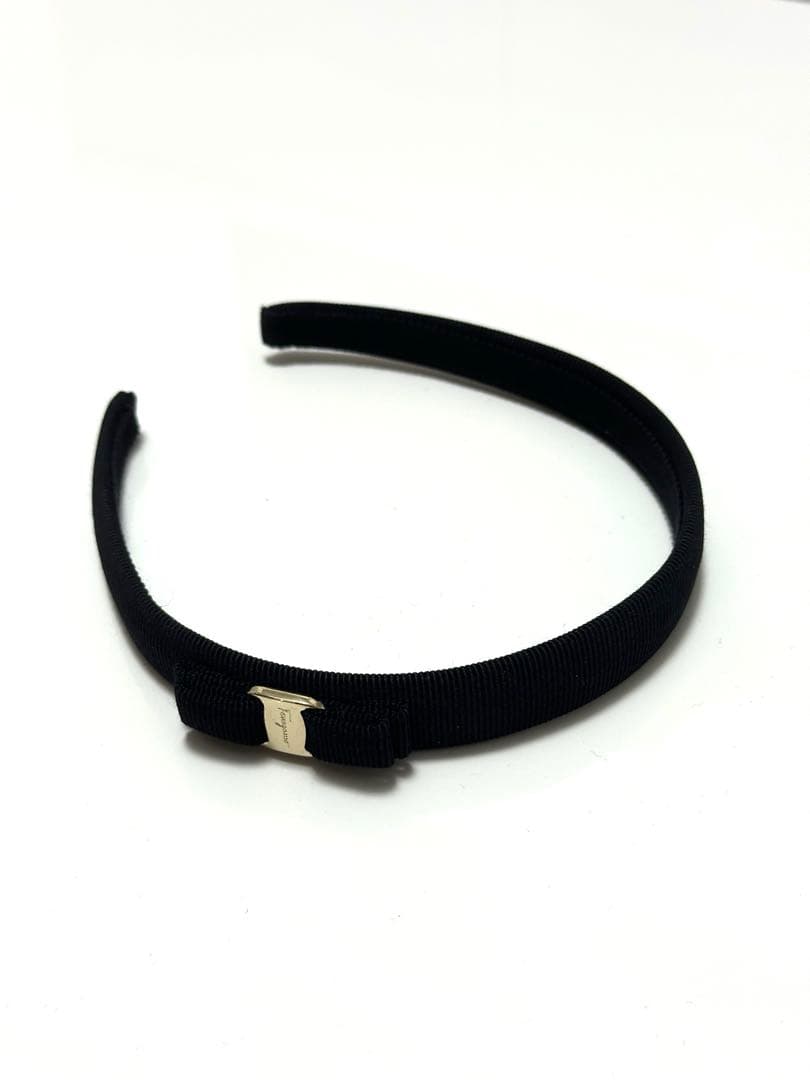 Ferragamo ブラック カチューシャ