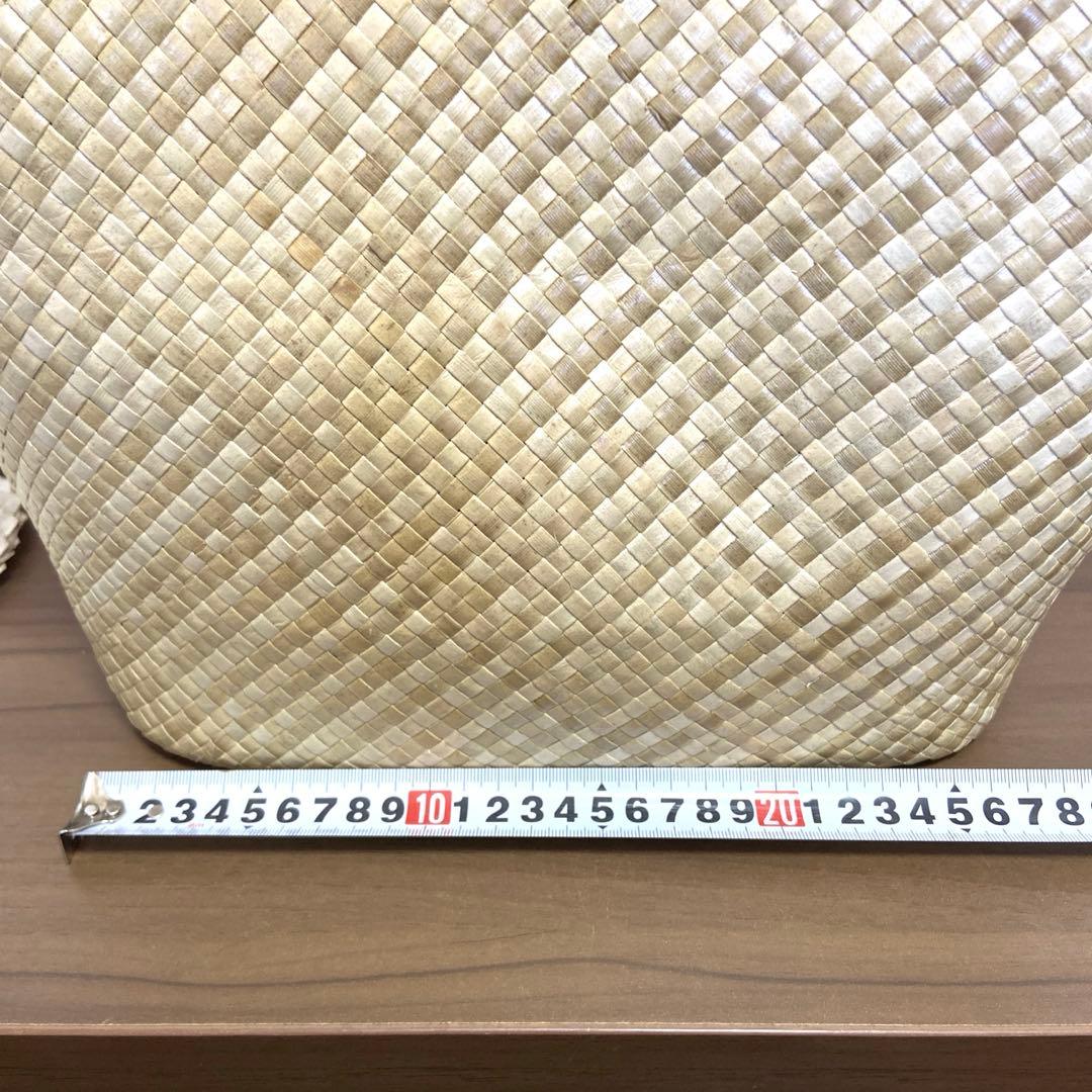 新品ハワイから到着したて　ラウハラバッグ　人気ウッドサークル持ち手ラウハラトート