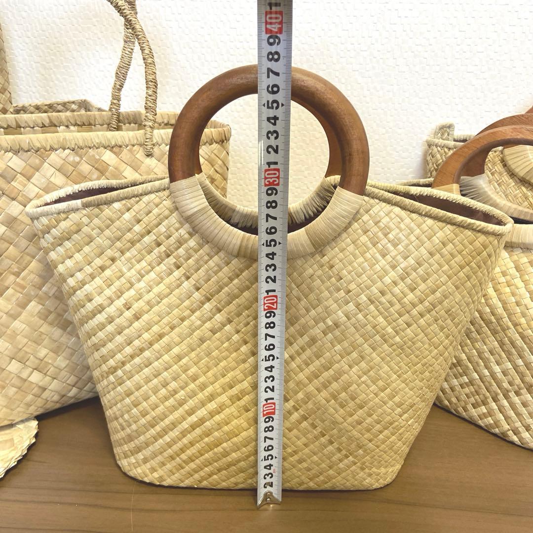 新品ハワイから到着したて　ラウハラバッグ　人気ウッドサークル持ち手ラウハラトート