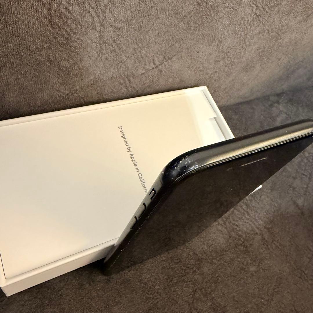 iPhoneSE 第2世代 SIMロック未解除