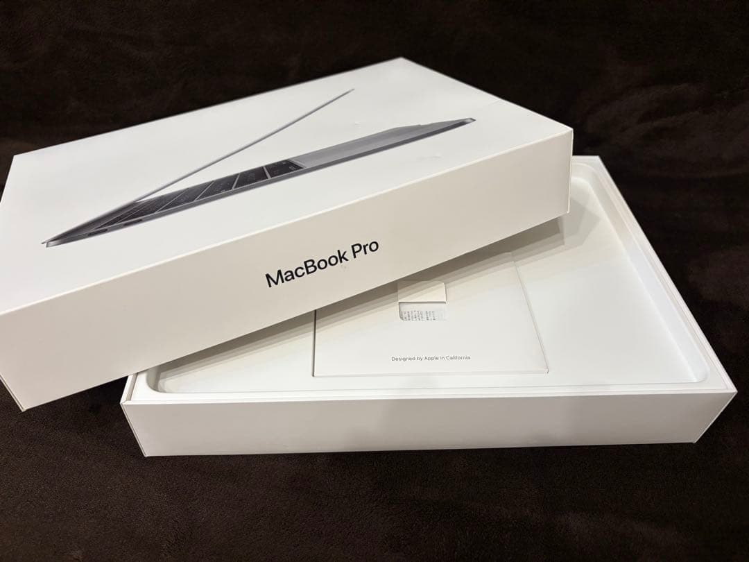 MacBook本体 MacBook Pro 13-inch (2017)