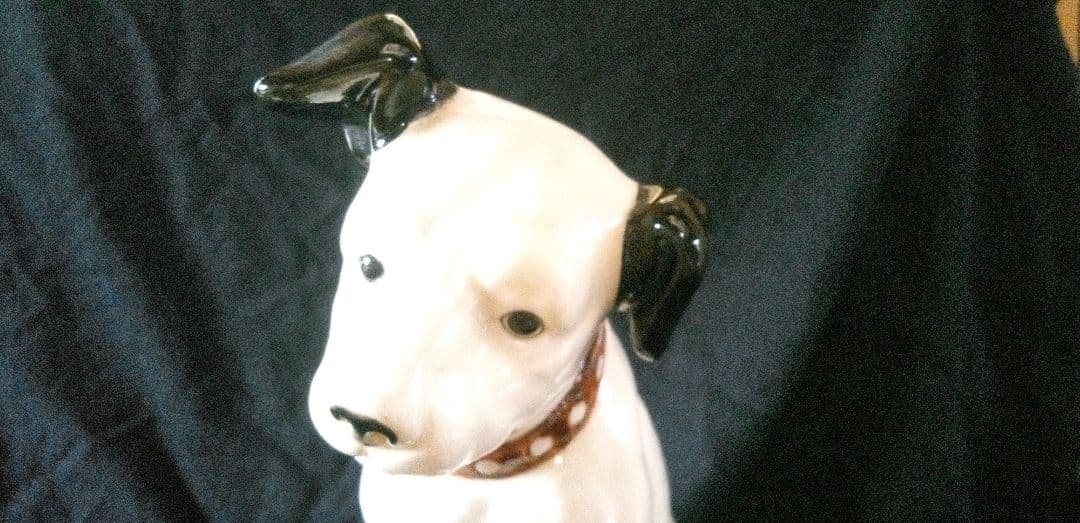 みーちゃんです。Victor ビクター 犬 ニッパー大き 陶器製 当時置物