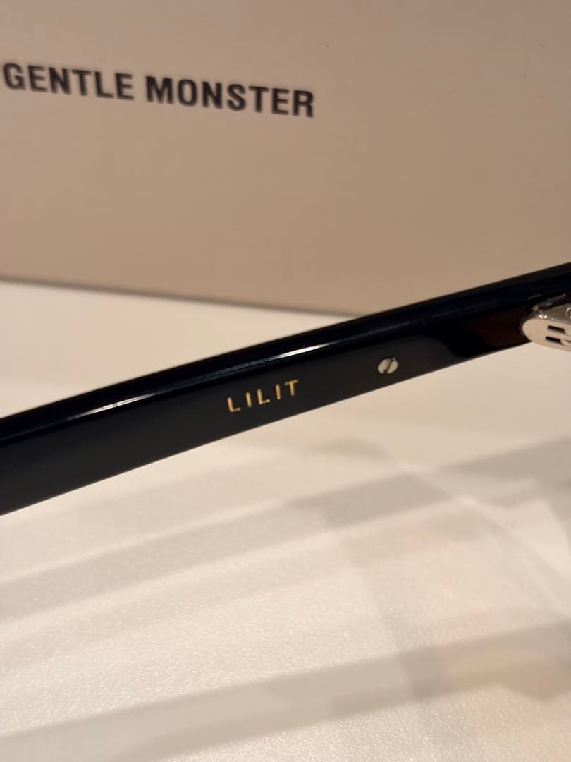 ジェントルモンスター　LILIT リリット