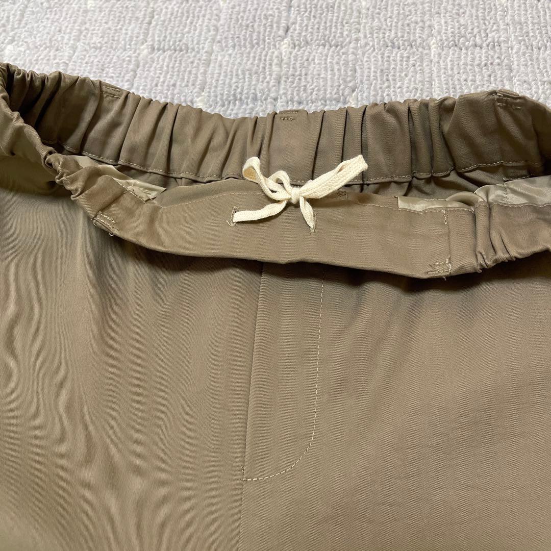 OUR 裾がしぼれる2wayカーゴパンツ オリーブ