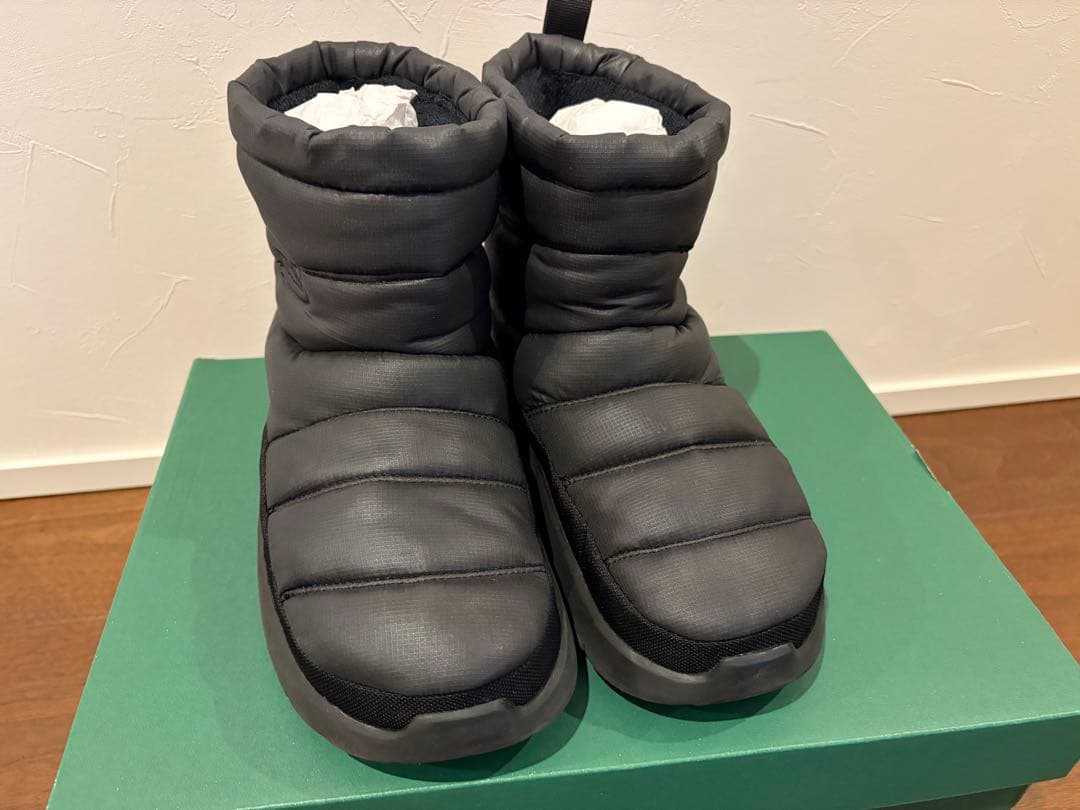 LACOSTE ブラックブーツ