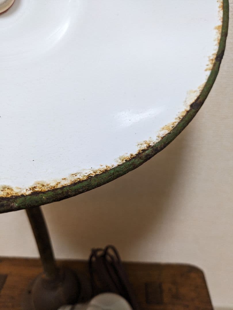 昭和レトロ　外とうライト　ホーロー傘グリーン色