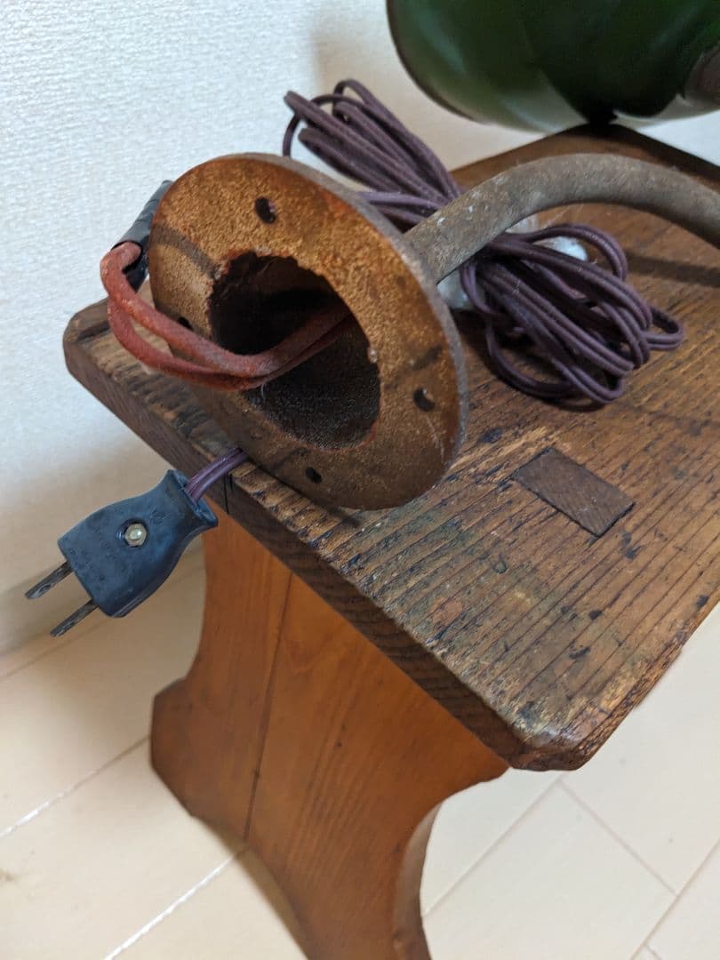 昭和レトロ　外とうライト　ホーロー傘グリーン色