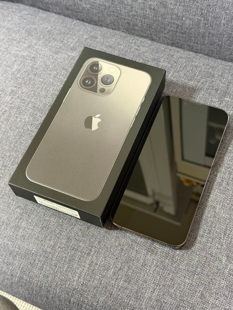 iPhone13pro256GBグラファイト