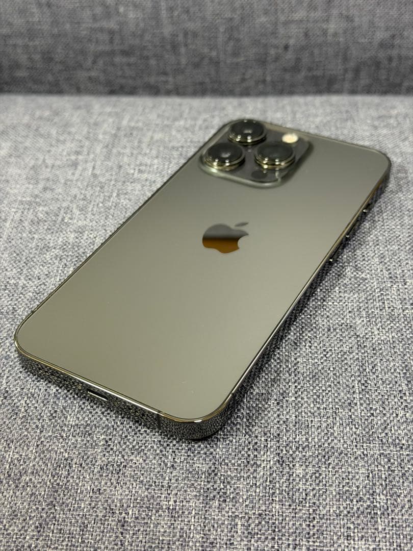 iPhone13pro256GBグラファイト