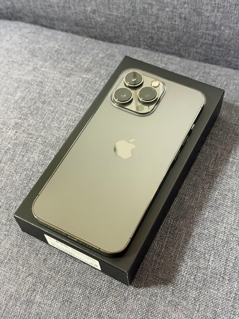 iPhone13pro256GBグラファイト