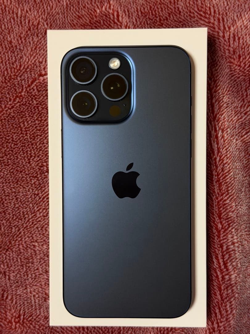 Apple iPhone 15 Pro Max 256GB SIMフリー 美品