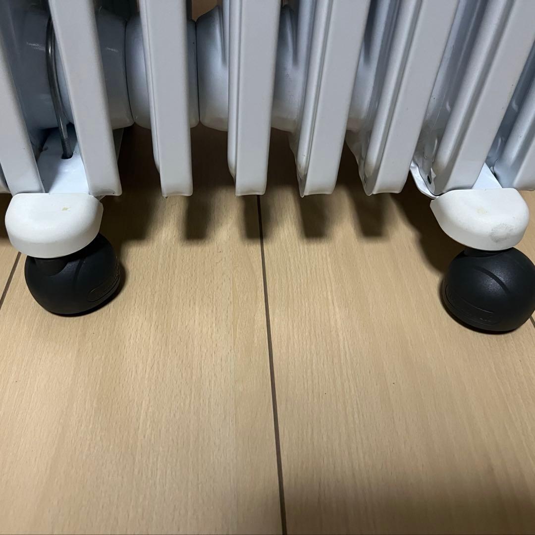 デロンギ RHJ35M0812-DG アミカルド オイルヒーター　美品　良品