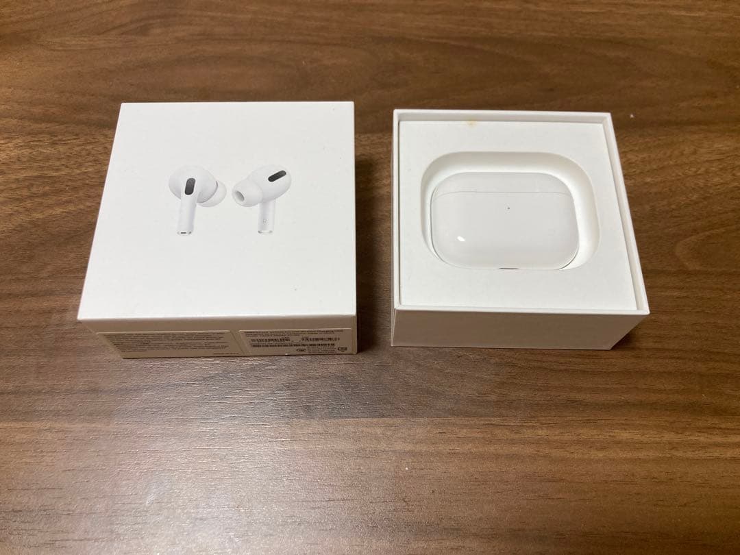 【動作確認済】Airpods pro (付属品付)