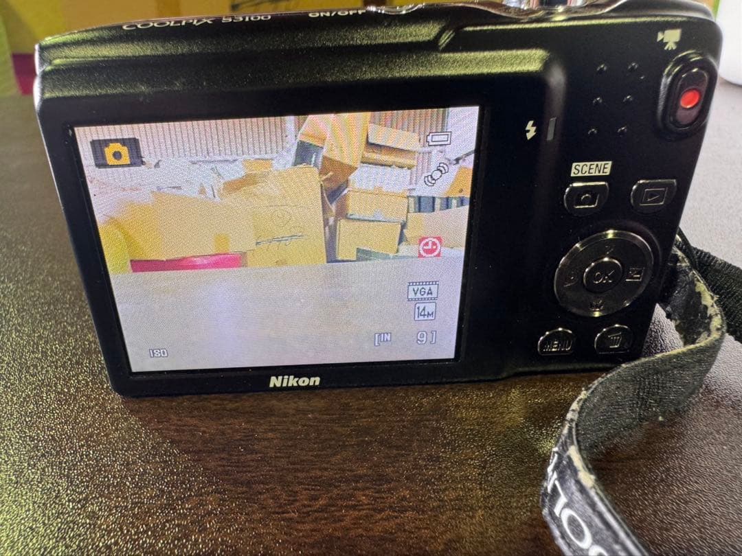 s841 Nikon COOLPIX S3100 デジタルカメラ 1400万画素