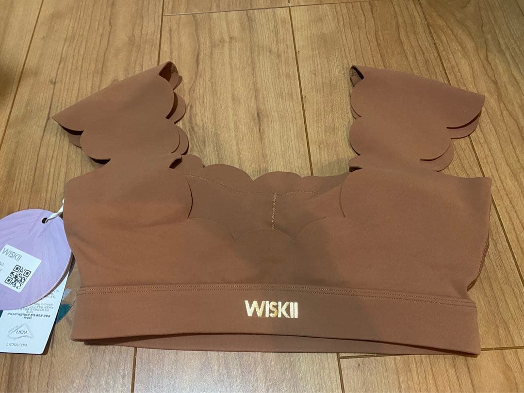 ⭐︎新品未使用⭐︎ヨガウェアセット かわいい　スカラップ ピラティス　ルルレモン