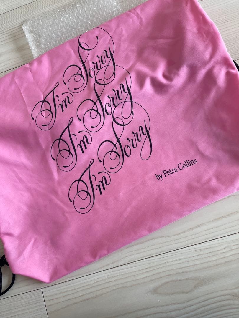 I’m sorry by petra collins ピンクショルダーバッグ