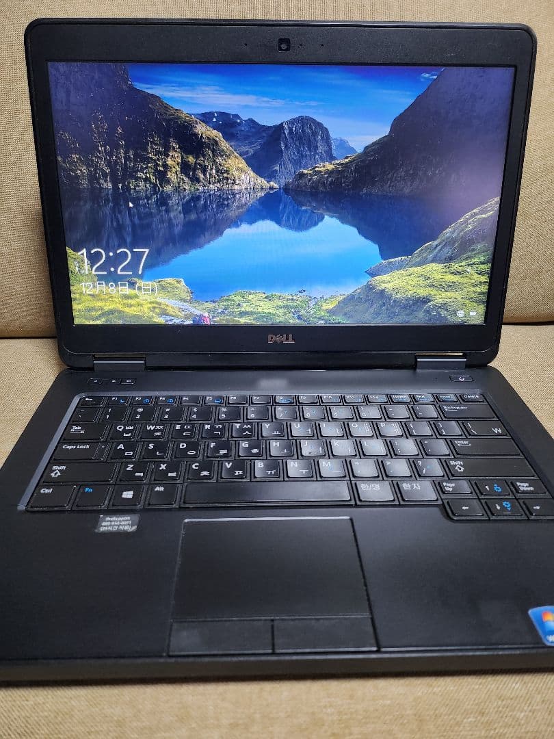 DELL Latitude E5440 ノートパソコン　ハングルキーボード