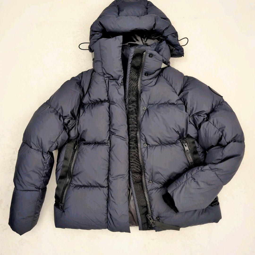 【大人気】  カナダグース ジャンクションパーカー ダウン