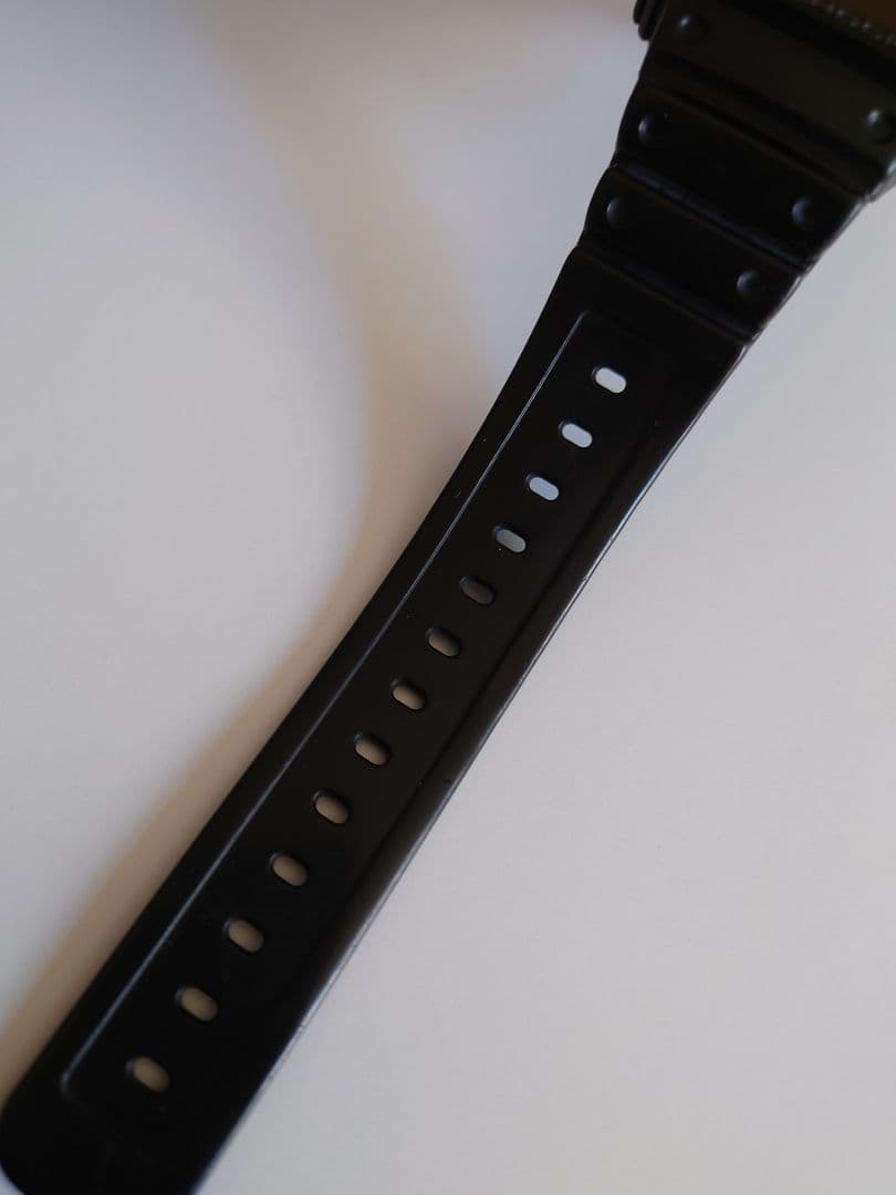 【美品】G-SHOCK CASIO GW-M5610 電波ソーラー 反転液晶