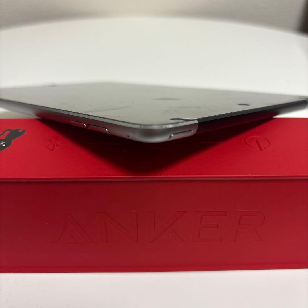 iPadmini4世代32GB シルバー