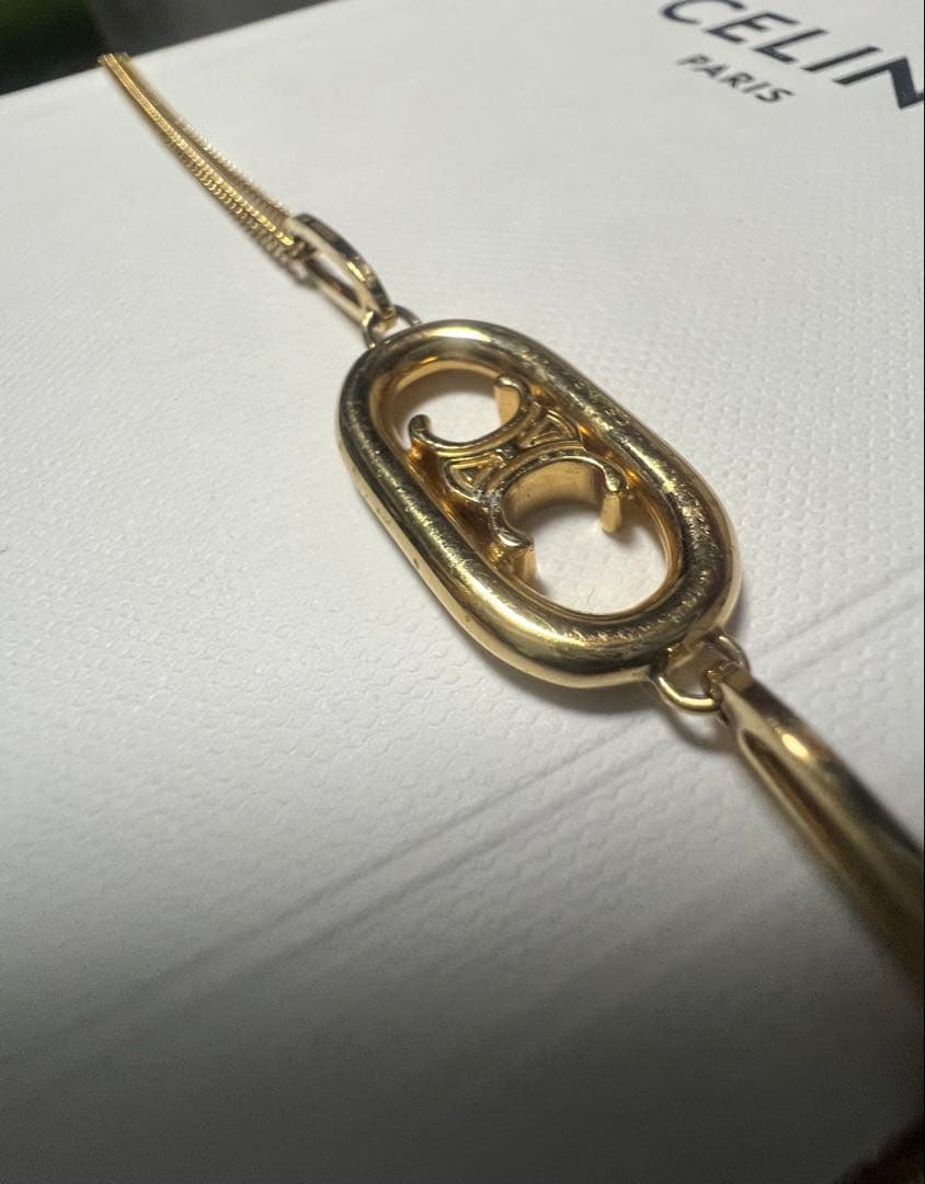 セリーヌ トリオンフ ネックレス