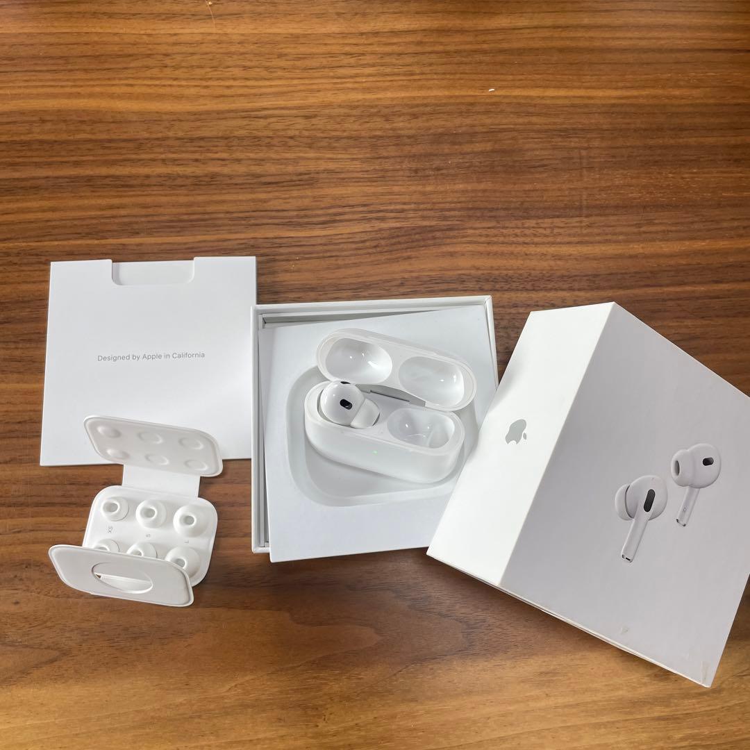 AirPods pro (第2世代) 左のみ　充電ケース付き ホワイト　箱あり