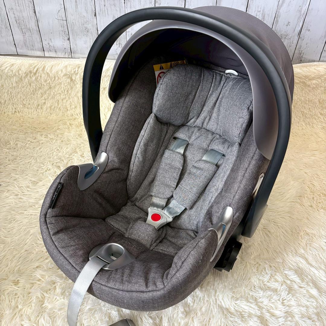 Cybex AtonQ plus ベビーシート アダプター付き 三越伊勢丹限定色