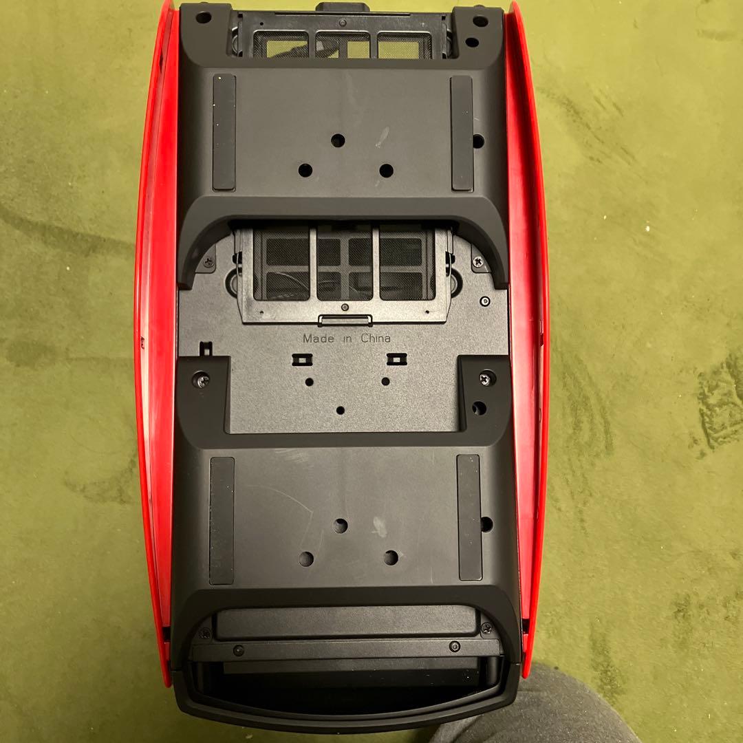 NZXT manta pcケース