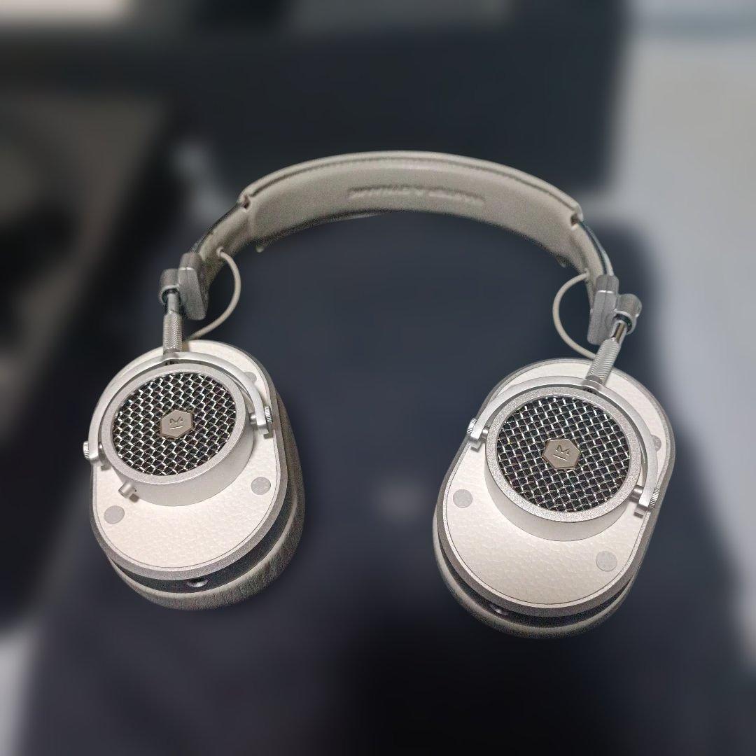 MASTER & DYNAMIC MH40 ホワイト