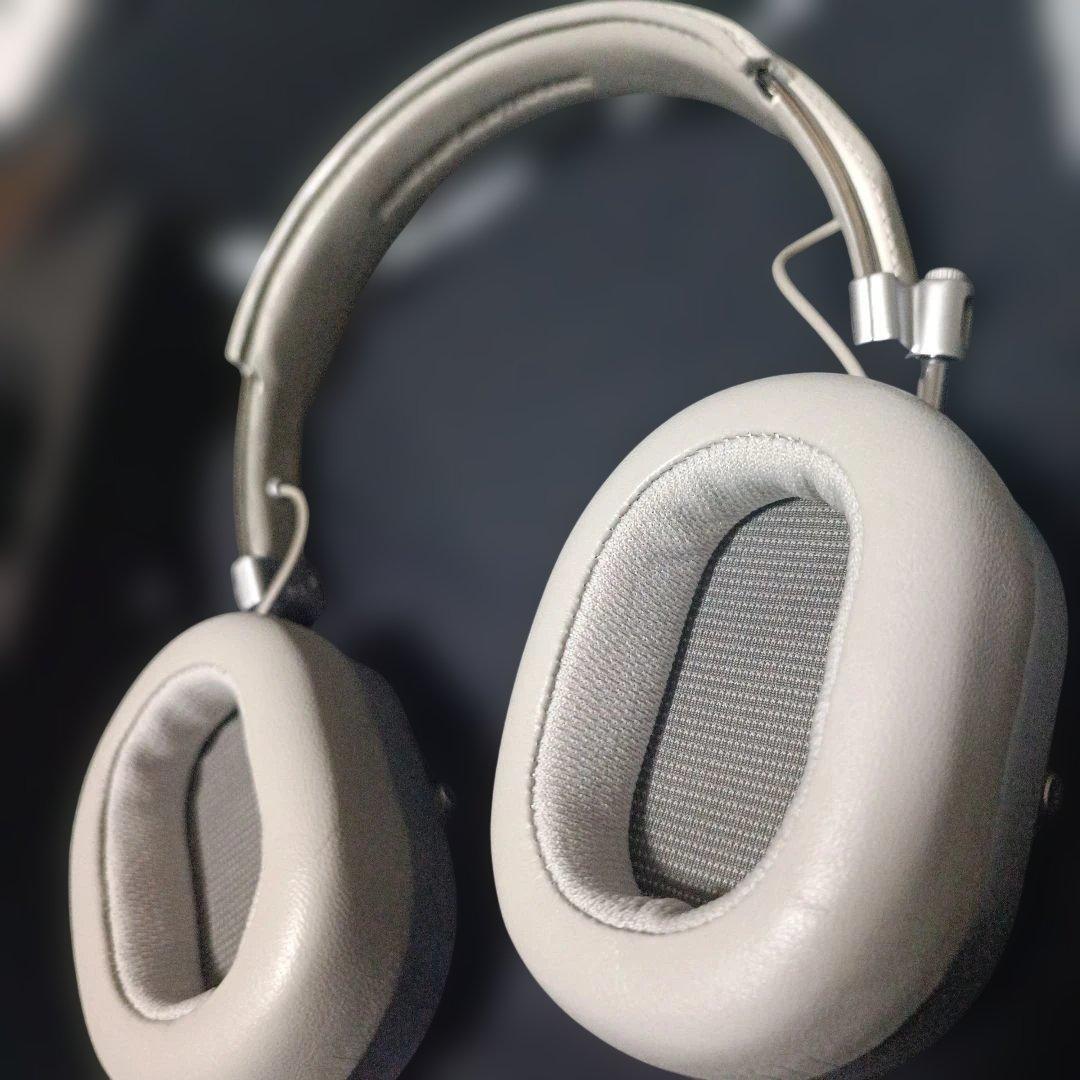 MASTER & DYNAMIC MH40 ホワイト