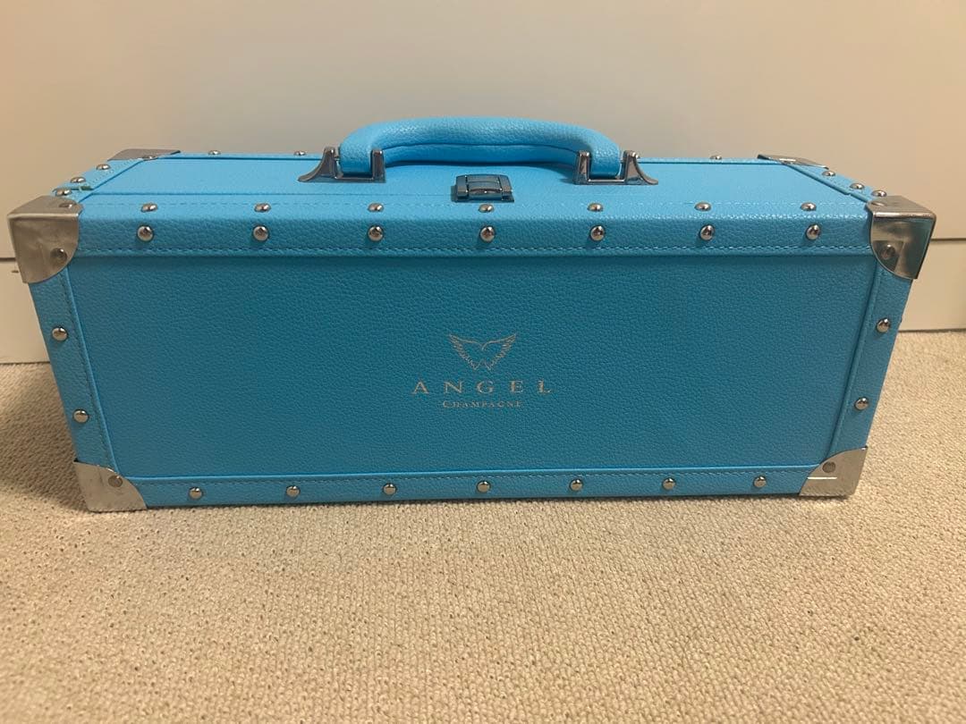 エンジェル　シャンパン　ヘイローブルー