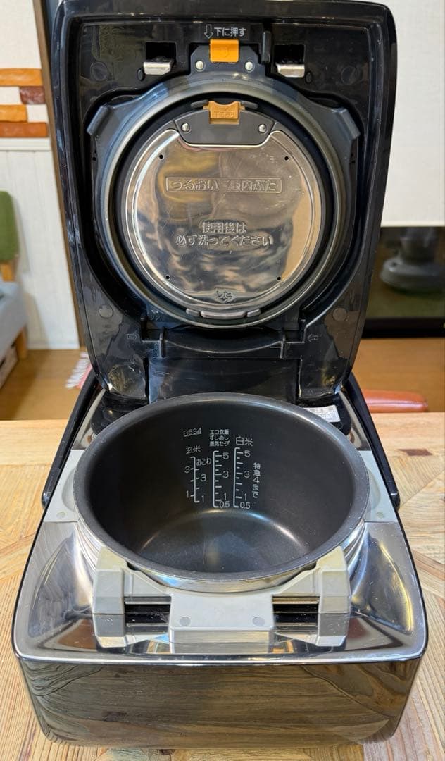 本日限定！象印 NW-KB10-BZ 炎舞炊き 炊飯ジャー 5.5合 黒漆